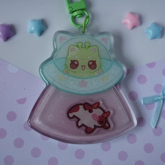Silly Alien Cat & Cow - Shaker Keycharm
