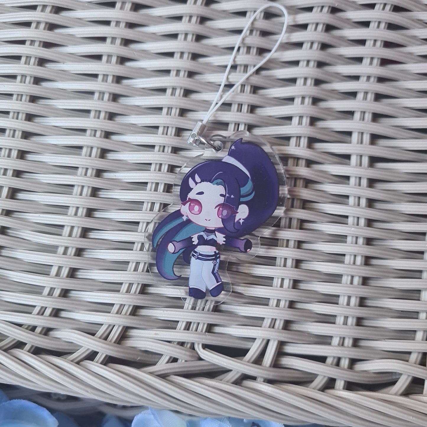 KD/A All Out - Acrylic Phonecharms , League of Legends