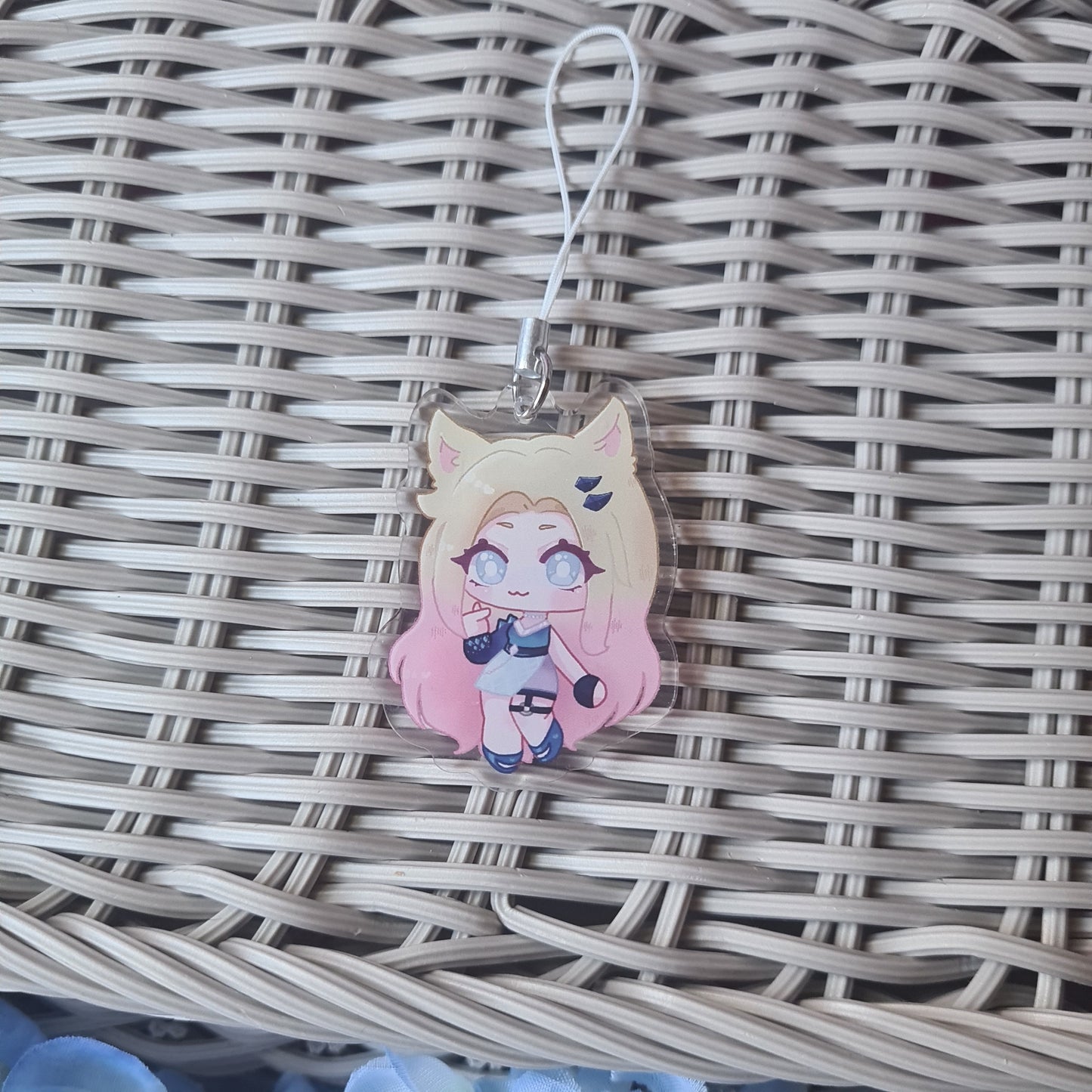 KD/A All Out - Acrylic Phonecharms , League of Legends