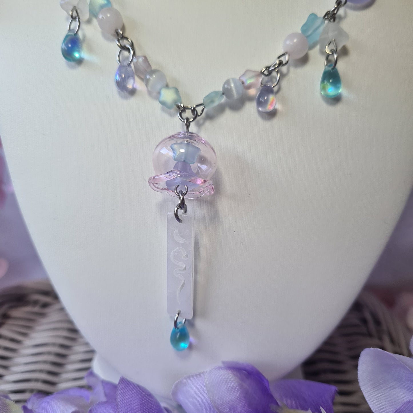 Celestial Kiss - Necklace
