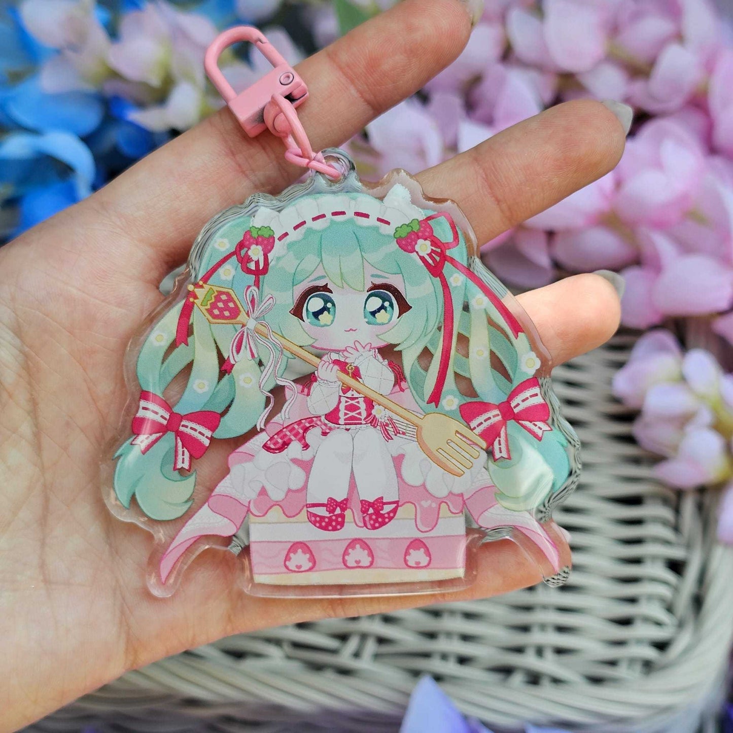 Strawberry Pop Vocaloid Idol Miku - Acrylic Keycharm