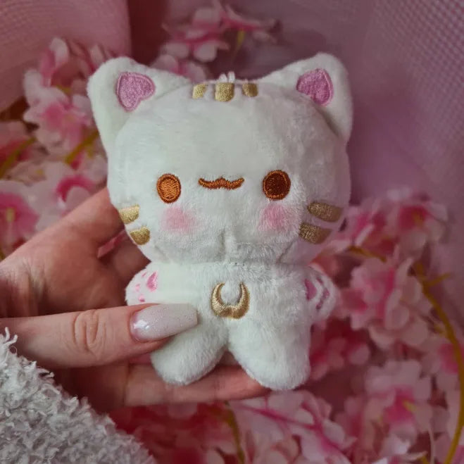  Kiki - The Strawmew ✦ Plush Keycharm 