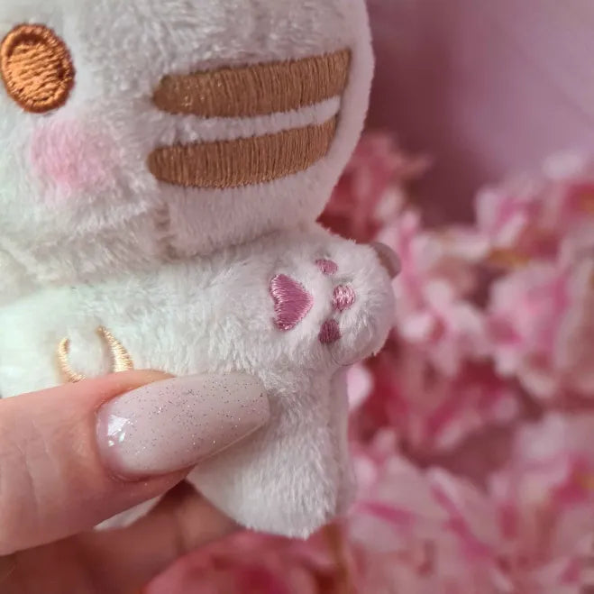  Kiki - The Strawmew ✦ Plush Keycharm 