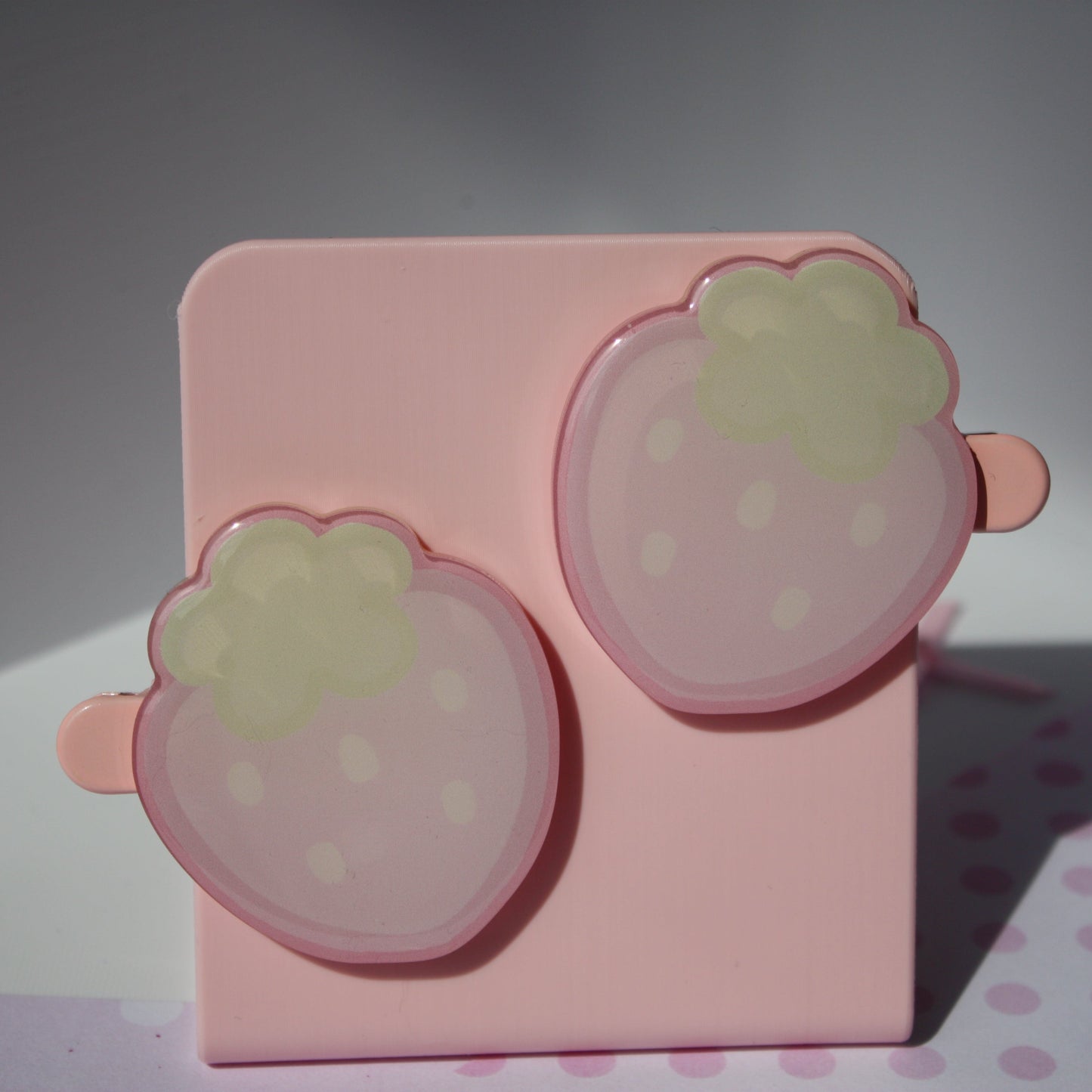 Kiki The Strawmew , Strawberry , Angel Wings - Acrylic Hair Clip Set