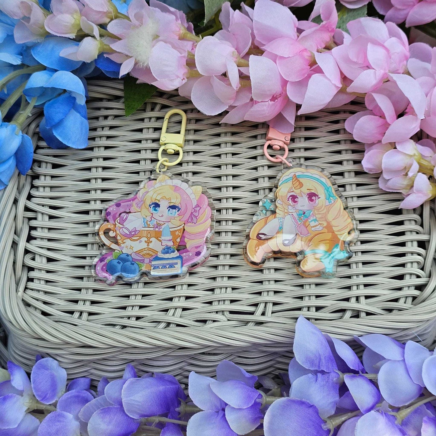 Café Cuties  Gwen & Soraka - Acrylic Keycharm , League of Legends