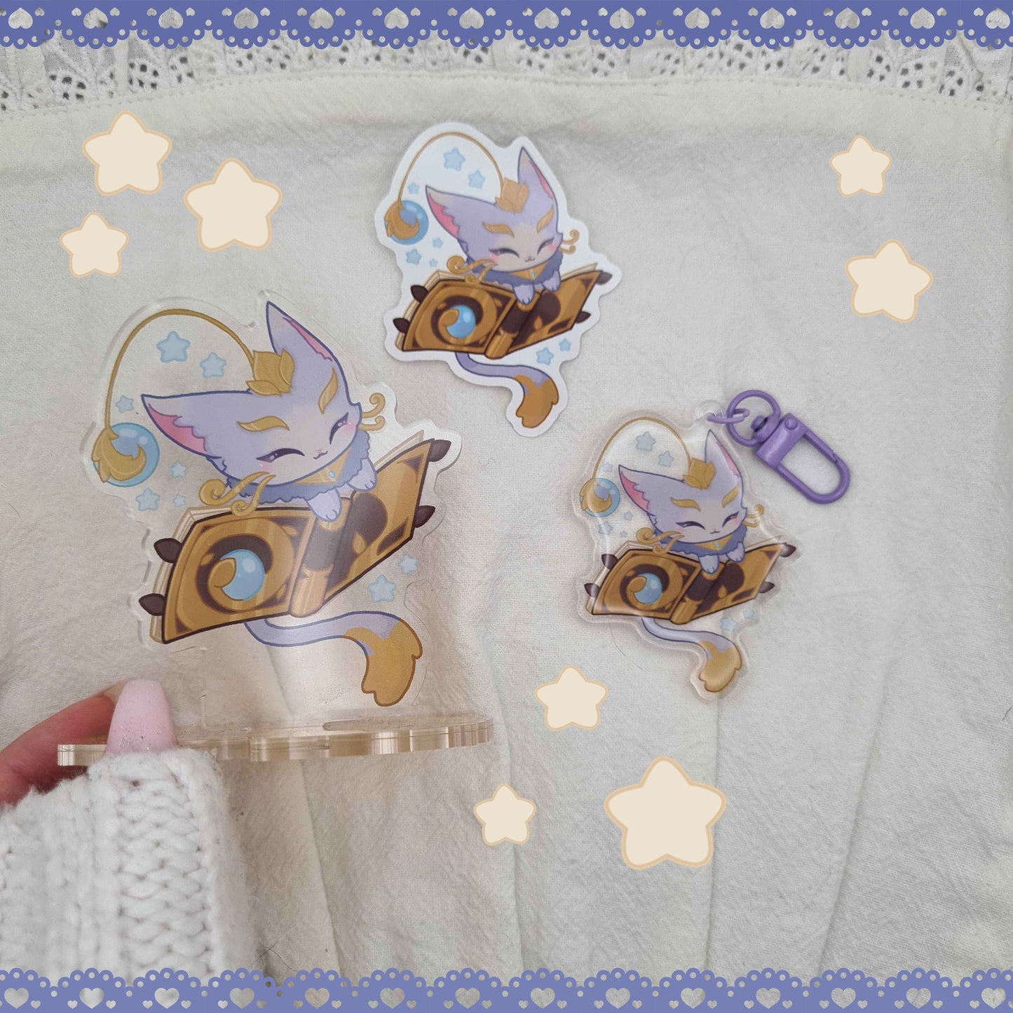 Yuumi The Magical Cat BUNDLE , League of Legends - Standee, Keycharm and Sticker